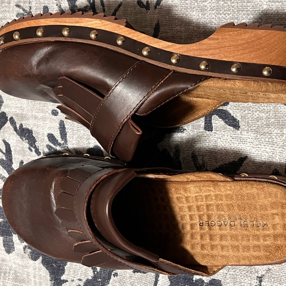 Kelsi Dagger Brown Leather Mules with Fringe - Picture 3 of 6